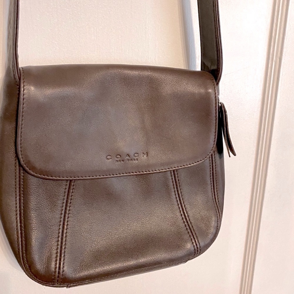 *Discount Ship* Coach Crossbody Bag